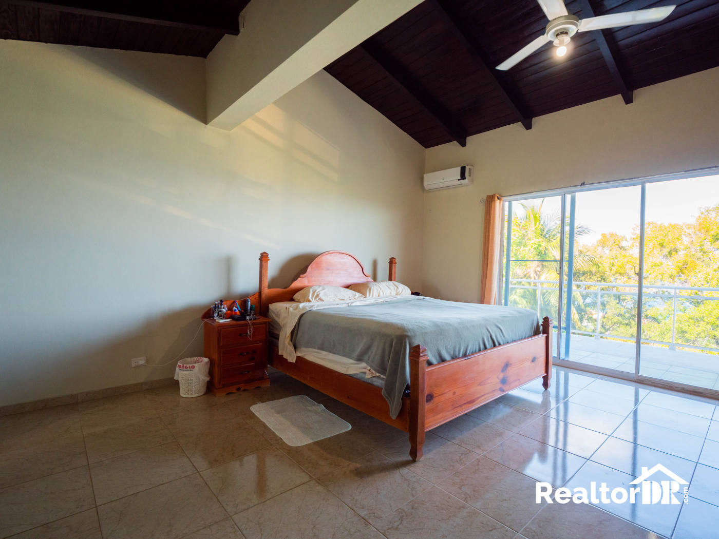Квартира, 10118 м², 397 000$ — FAKTOR